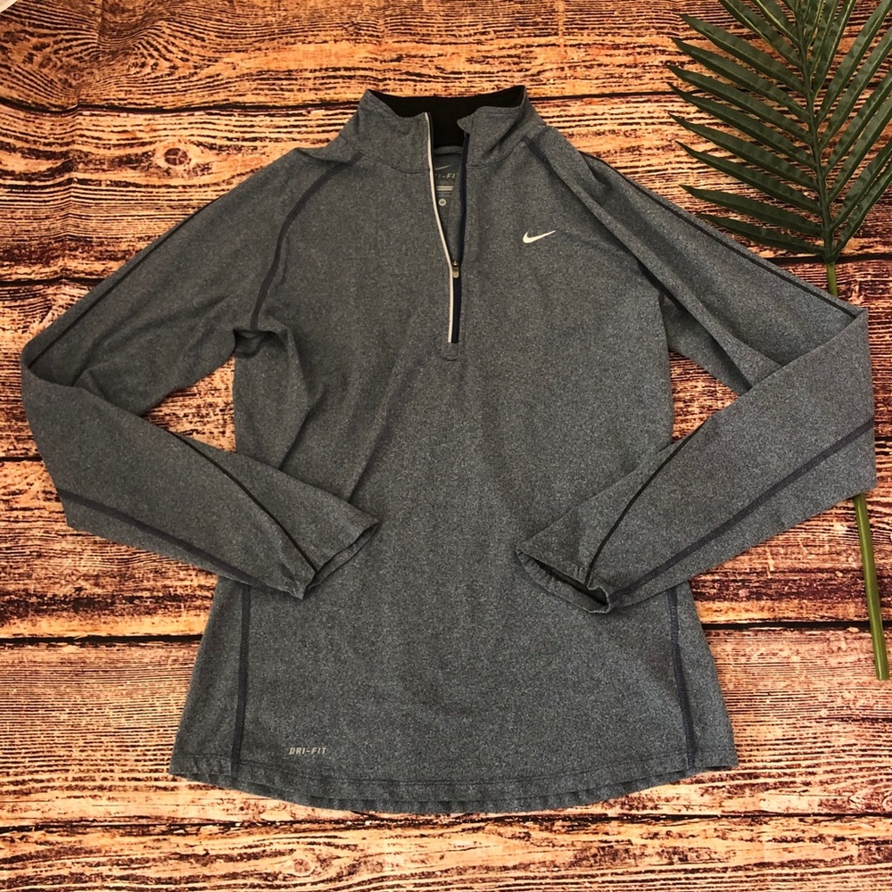 Nike Dri-Fit Pullover Size Medium